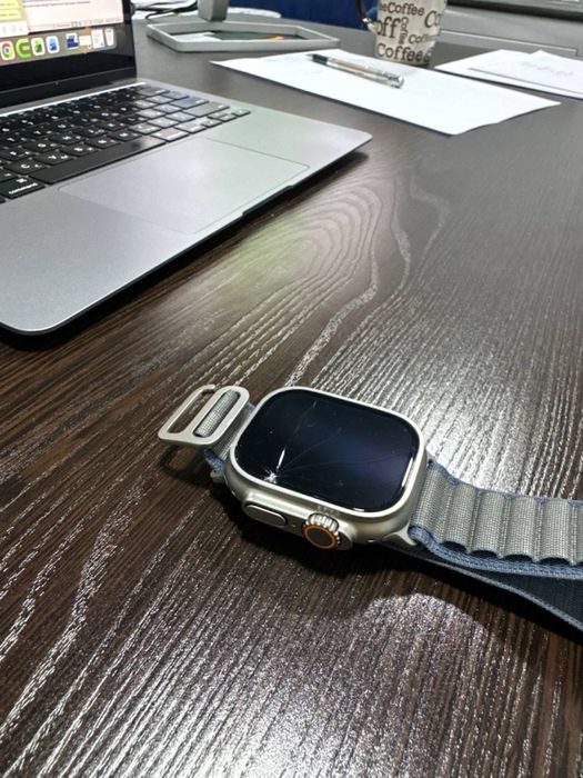iWatch Ultra 2, аккумулятор 100%, стекло разбито, полный комплект