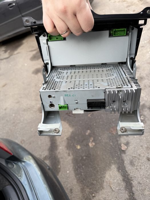 Honda Accord 7 Piese de interior, radio (magnetofon), climatizare