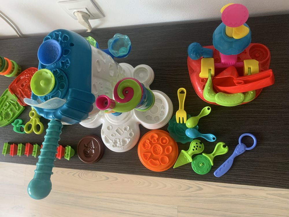 Playdoh машина за сладолед и други