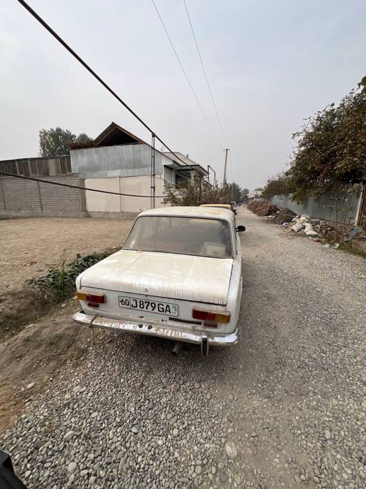 Vaz 2101 sotiladi