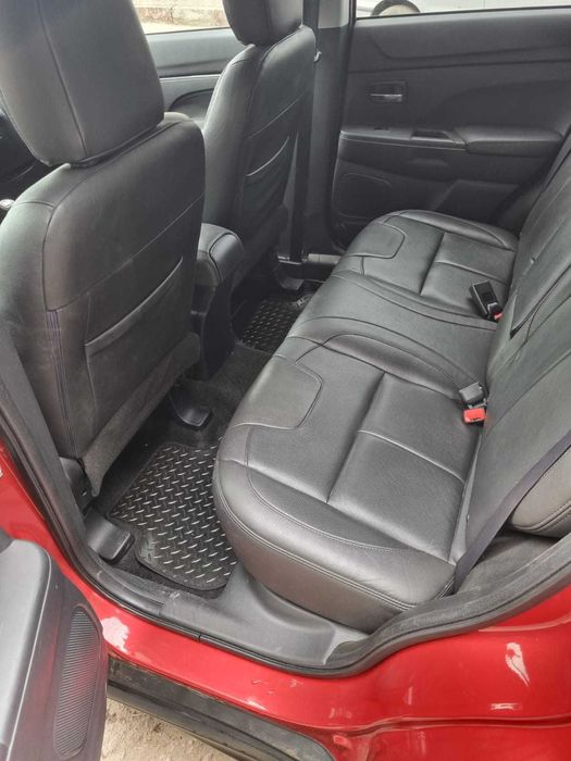 Продавам Джип Mitsubishi
