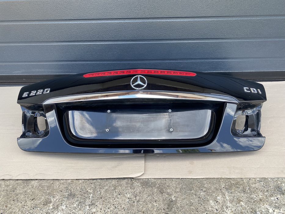 Portbagaj / Haion Mercedes E coupe W207