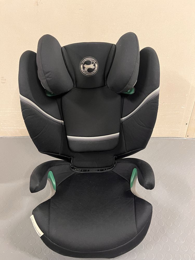Продавам детско столче Cybex Sulution s2 i-fix