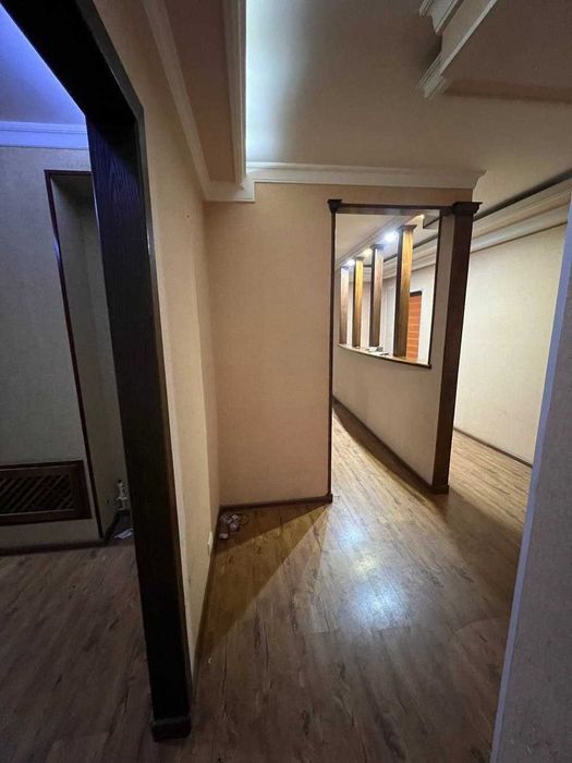 Чиланзар-23 3/7/9, балкон 2х6, 71м2