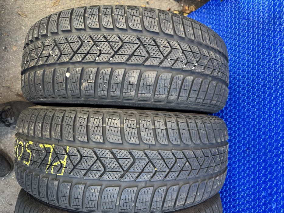 Anvelope iarna 215/60/16, Semperit / Pirelli