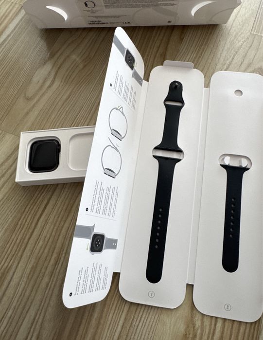 Apple Watch SE  44 mm