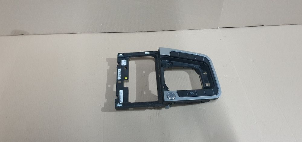 Ornament rama schimbator viteza passat b8