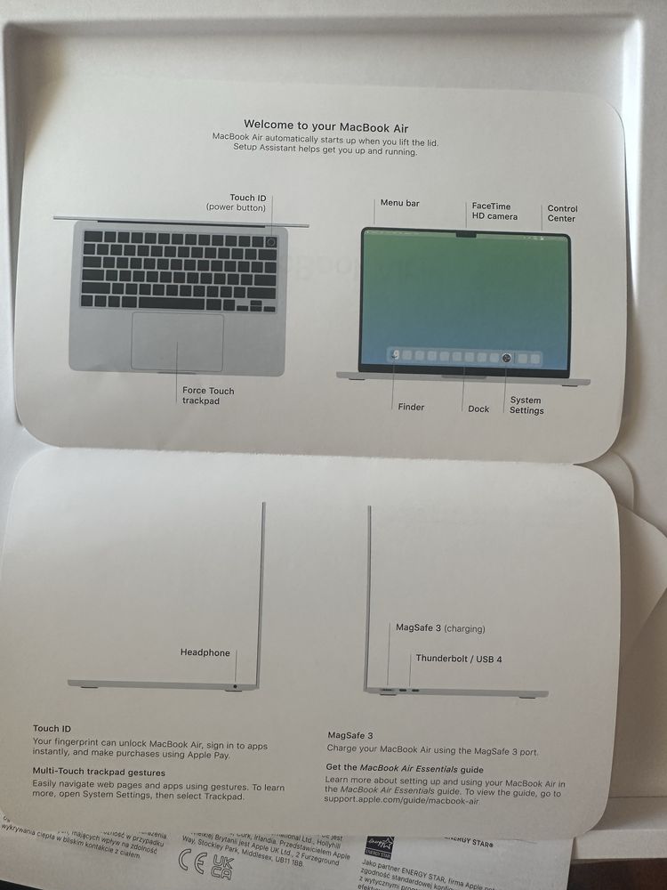 MacBook air 13 M3 chip 256gb 16gb ram