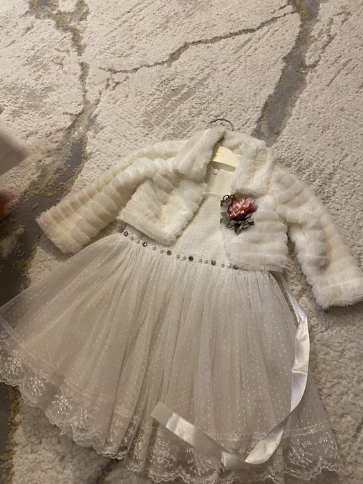 Детское платье белое