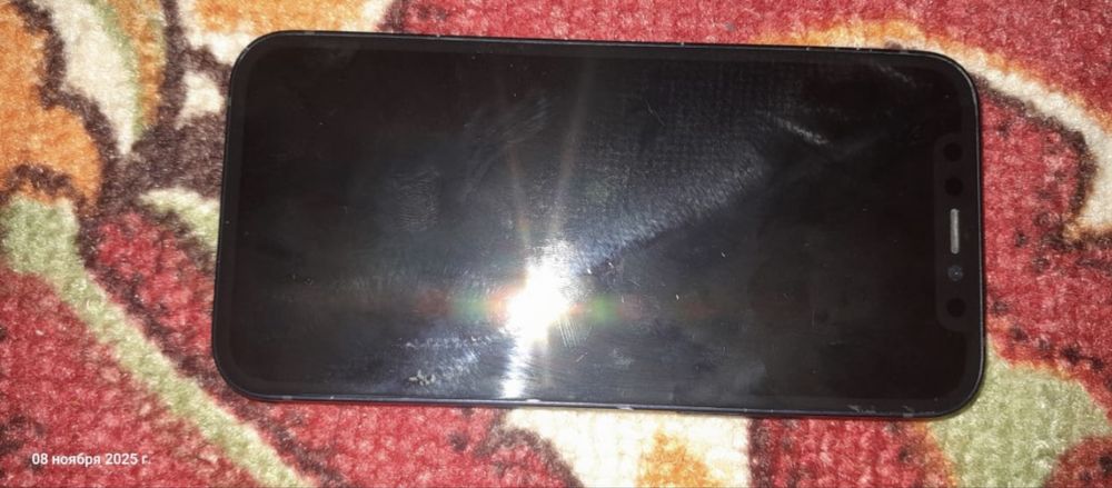 Продам айфон 12 мини