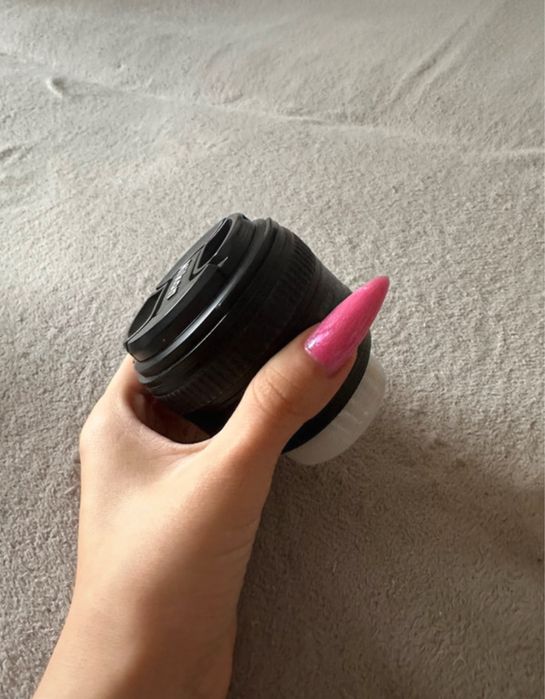 Obiectiv nikon ca nou