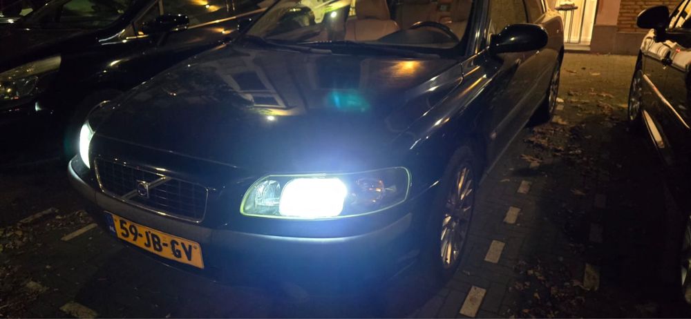 Volvo S60 2002 2.4 benzina