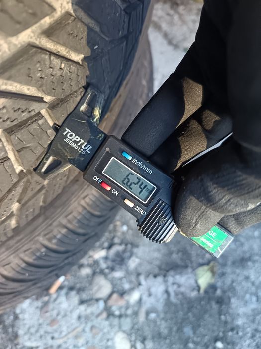 Anvelope MS iarna 255 45 19 hankook 2022 5-6mm