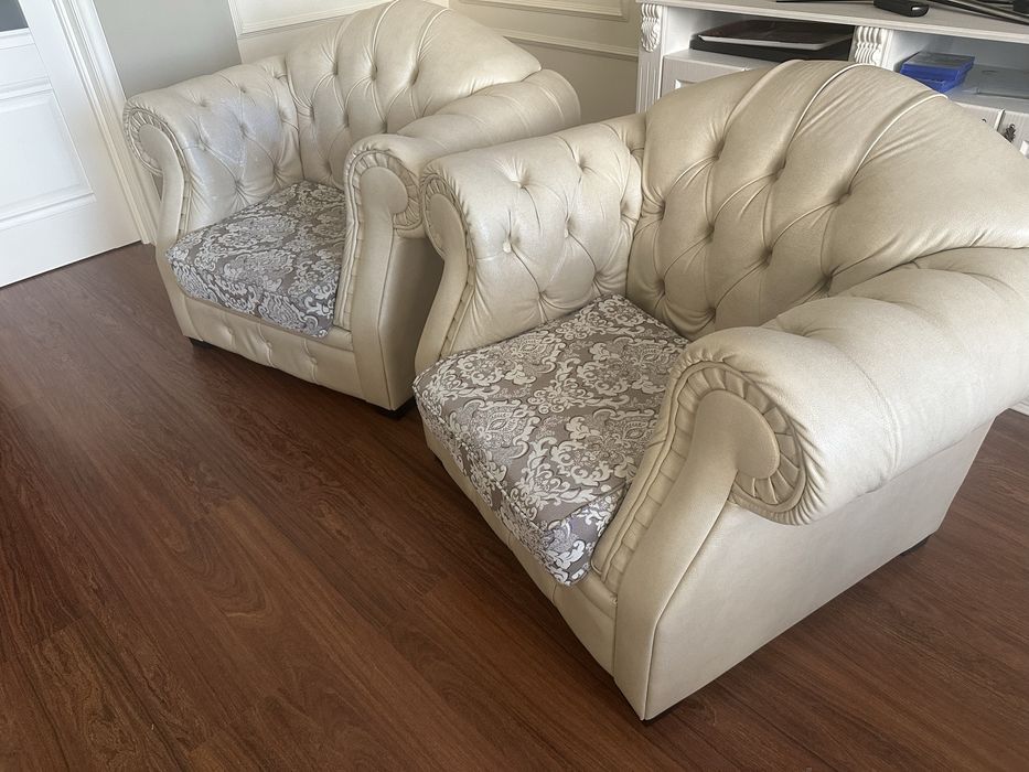 Диван и 2 кресла в зал