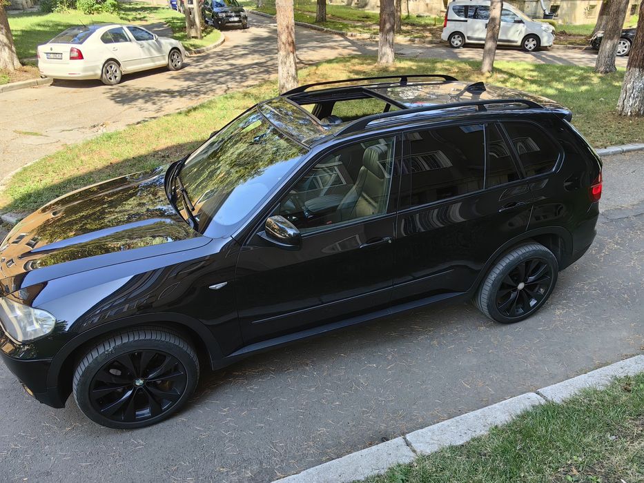 BMW  X5  / Euro 5 / 2011 / 3.0D / Panoramic / Full Option  /  Variante