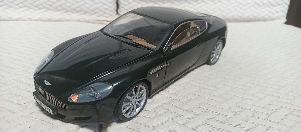 метални коли мащаб 1:18 . ЧАСТ - 9