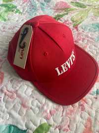 Нова оригинална шапка Levis