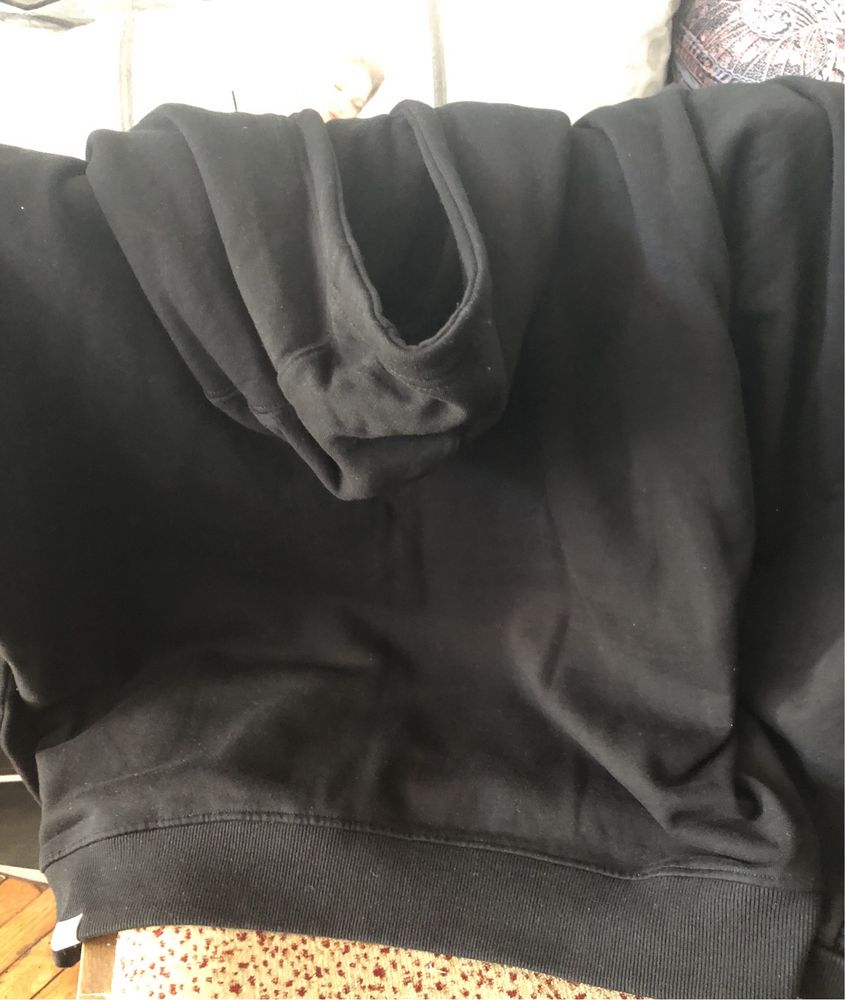 Суичър The North Face като нов !