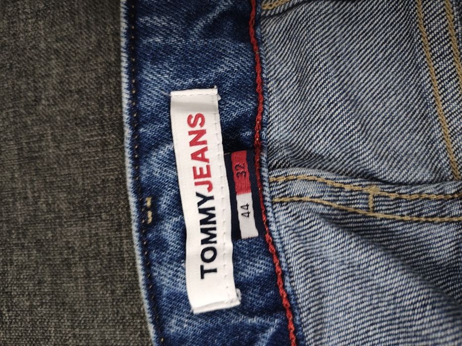 Blugi Tommy Hilfiger