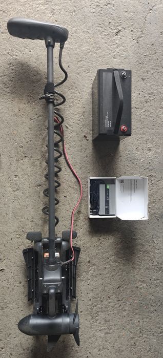 haswing cayman b 55lb gps v2, baterie LiFePo4 100Ah, incarcarcator