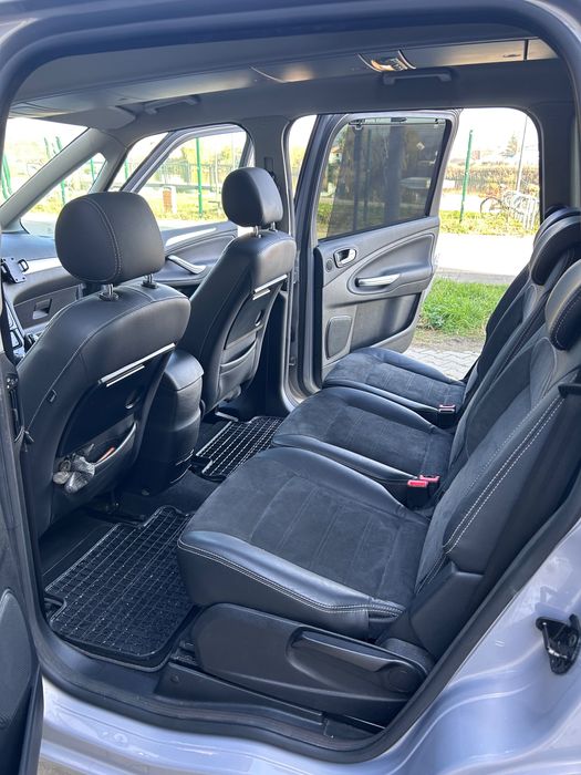 Vând Ford Galaxy în stare excepțională