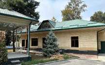 Туркистон 1 уй. Сотилади 30 сотка. Кукон Мерседес, АлокаБанк оркасида