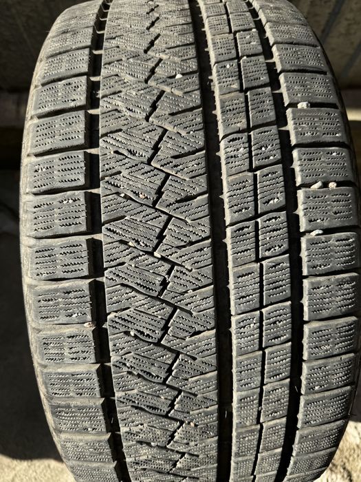 Продам шины на bmw x 6