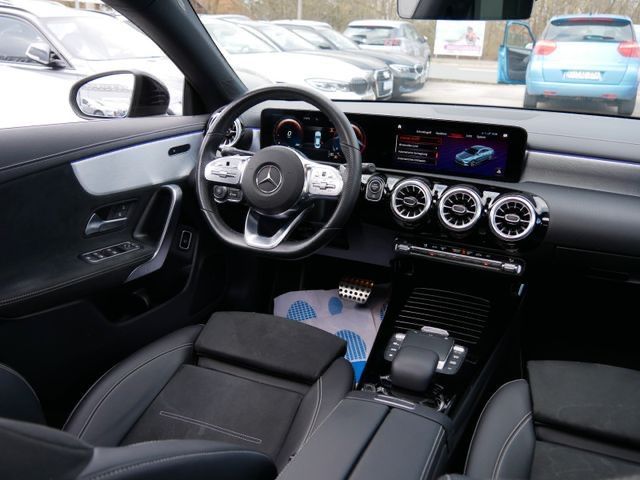 Vand Mercedes-Benz CLA200d AMG 2021