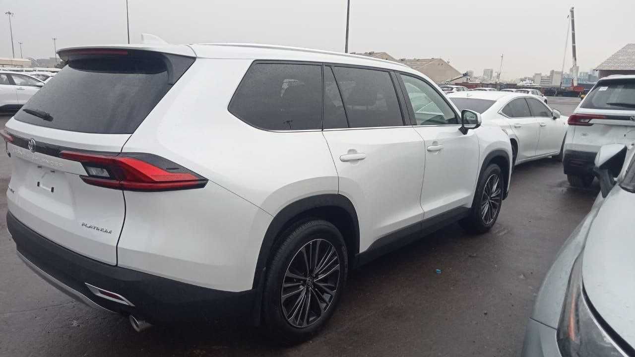 Toyota Grand Highlander Hybrid Max Platinum 2025 В пути