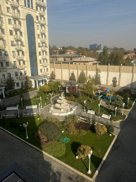 Жк "Лондон" 3/4/10 124кв.м евро ремонт с мебелью и техникой срочно