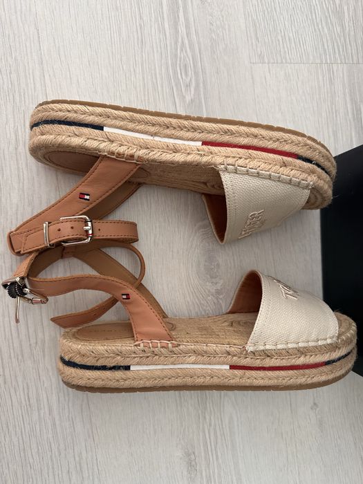 Сандали Tommy Hilfiger