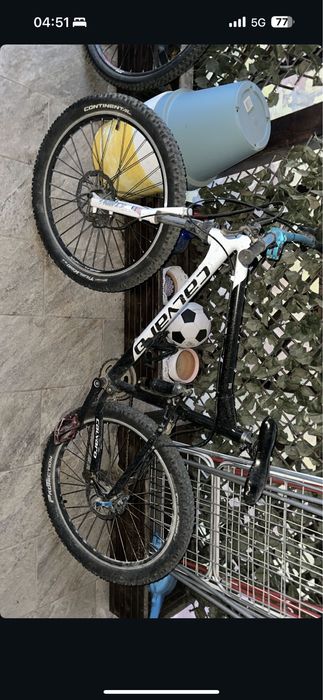 Bicicleta la un super pret! Full suspension