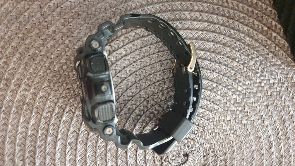 Часовниг Casio G- Shock