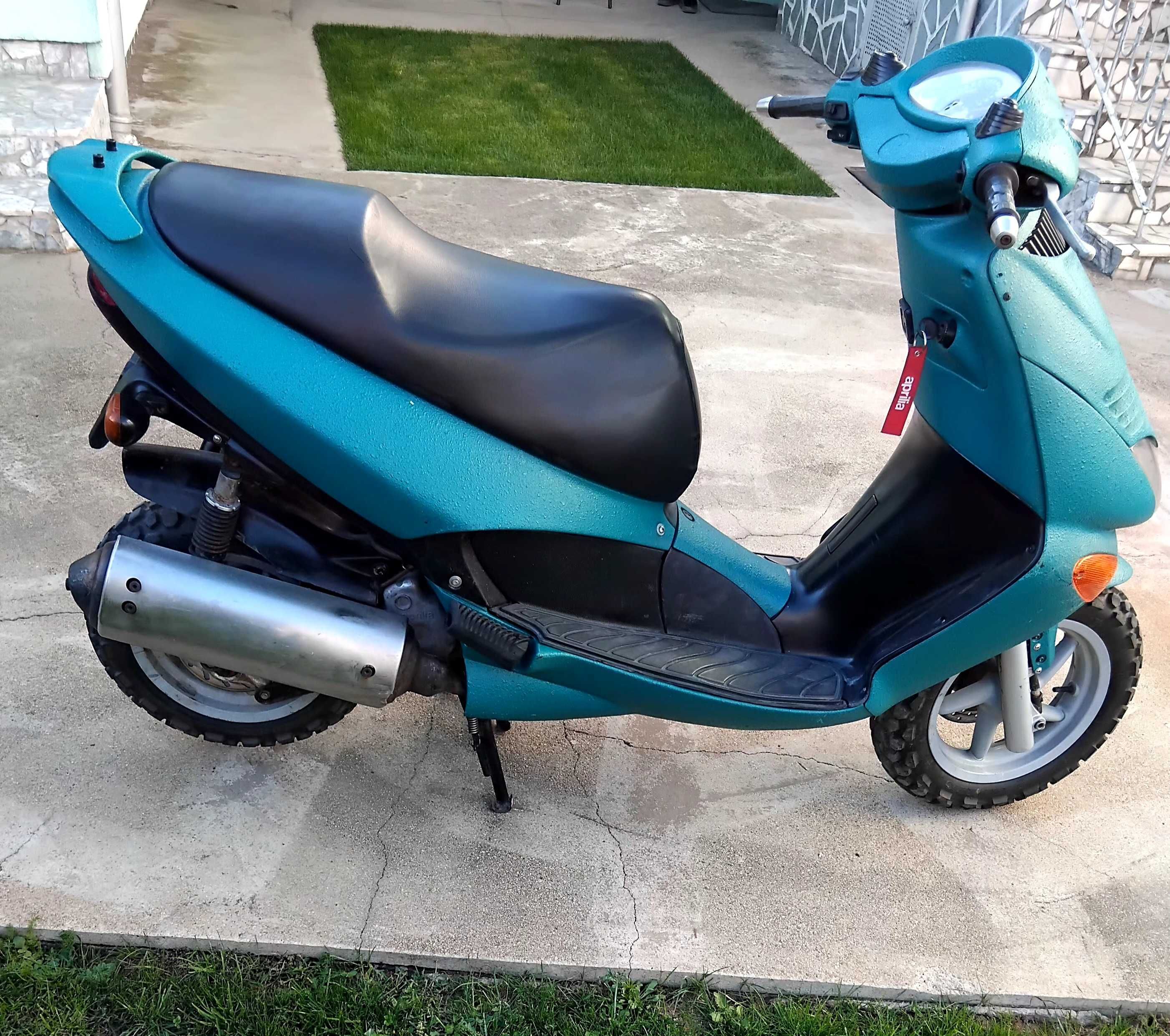 Aprilia Leonardo 150