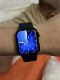 Продам Смарт часы Apple Watch