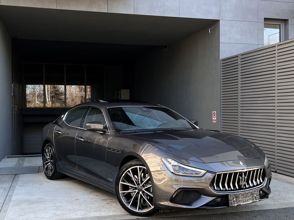 Maserati Ghibli GranSport • 2020 model Facelift• 45.000km• Variante