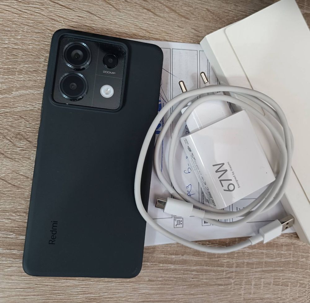 Redmi note 13 Pro 5G с 8гб+ 4гб рам и 256гб