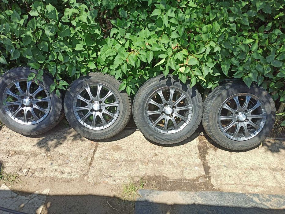 Продам диски с резиной R14 4*100