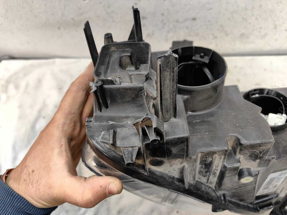 Оригинален фар Опел Комбо  Opel Combo