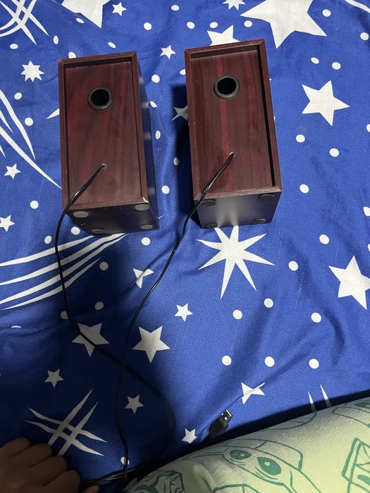 Boxe cu fir pentru pc, etc