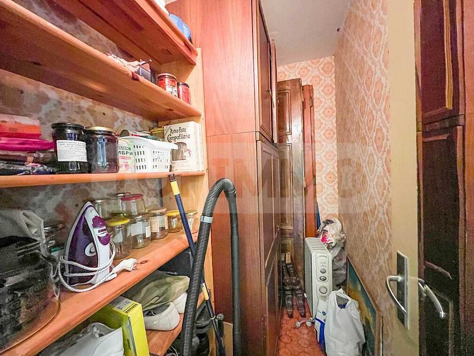 Продава се Четиристаен апартамент в Варна, Лятно кино Тракия - 86 кв.м за 2210 €/кв.м - Снимка #14