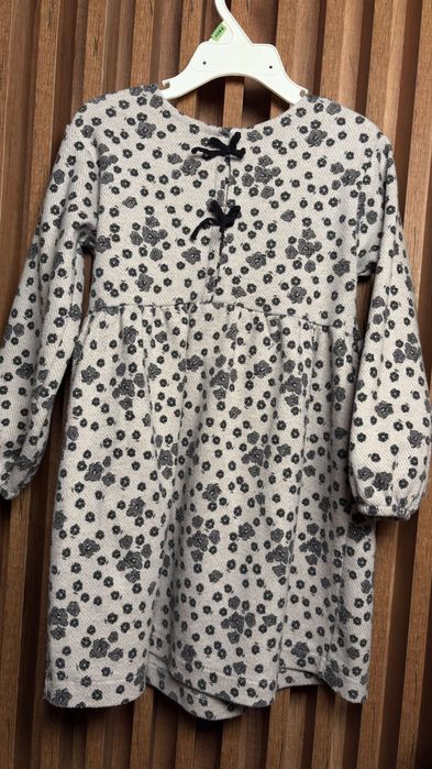 Rochie Zara în stare bună