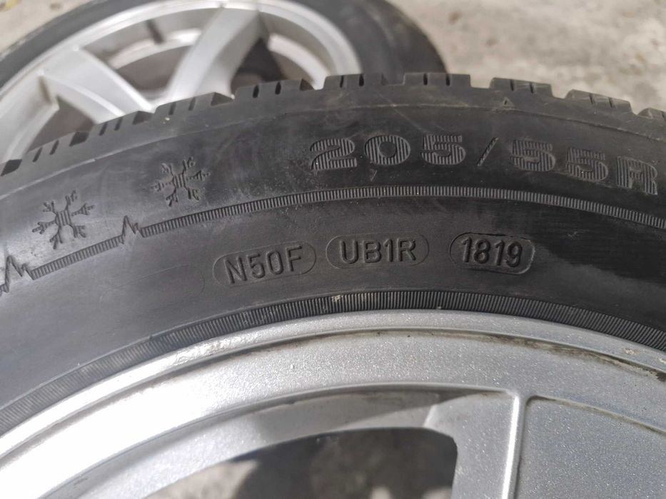 Cauciucuri DUNLOP iarna, DOT 2019,  205 55 R16