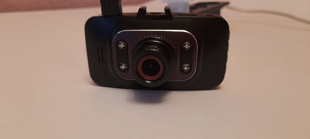 Продам видеорегистратор. За 2000-тг.