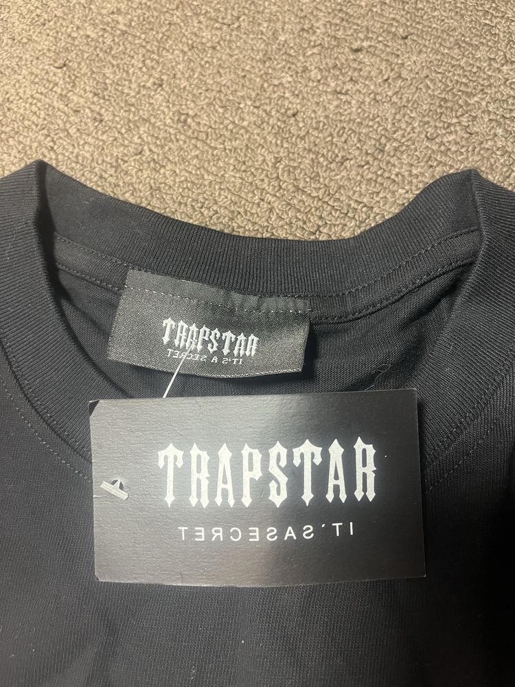 Трапстар тениска