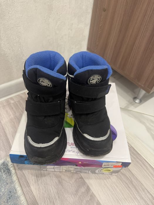 Продам обувь зима на мальчика