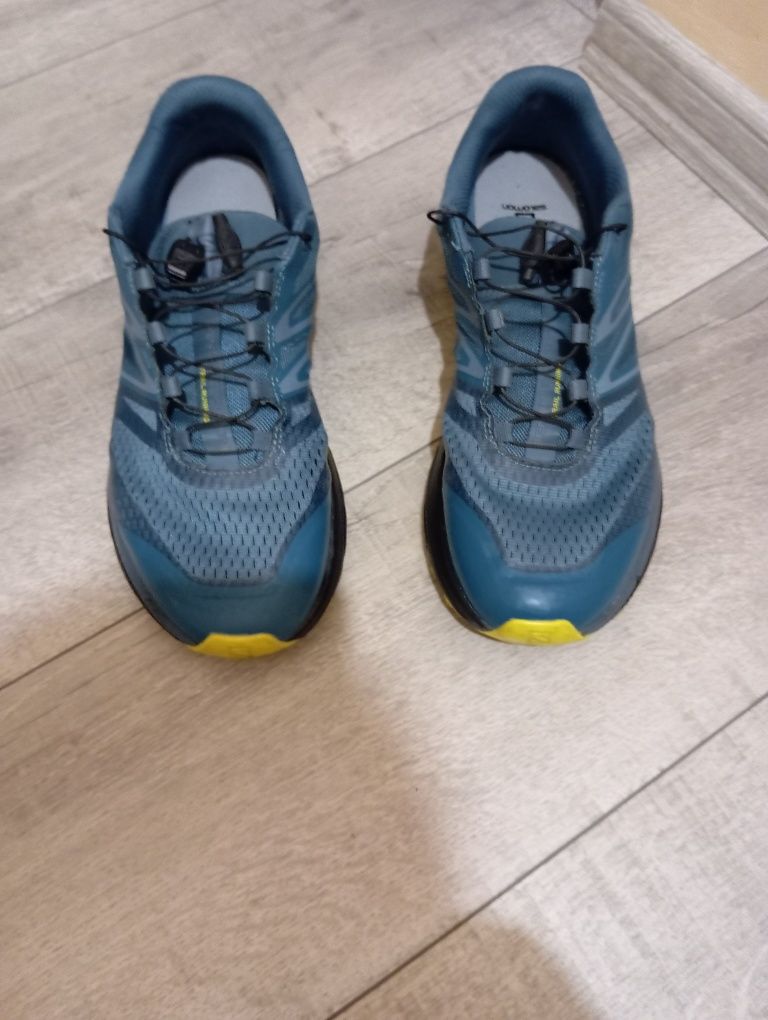 Маратонки за бягане  Salomon sense escape2 Mizuno wave rider26 Nike fs