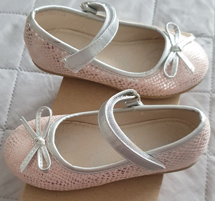 Balerini, marimea 26