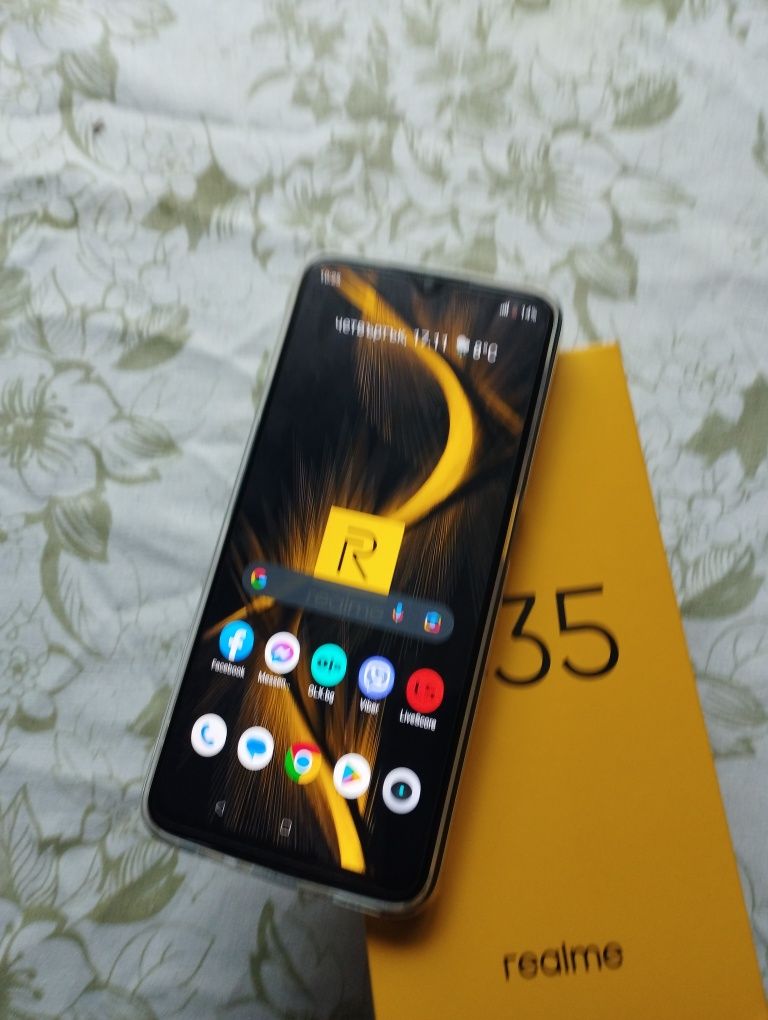 Realme C35 black