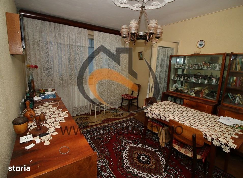 3 Camere Buhusi Zona Centrala Et 3 Centrala 33500 Neg